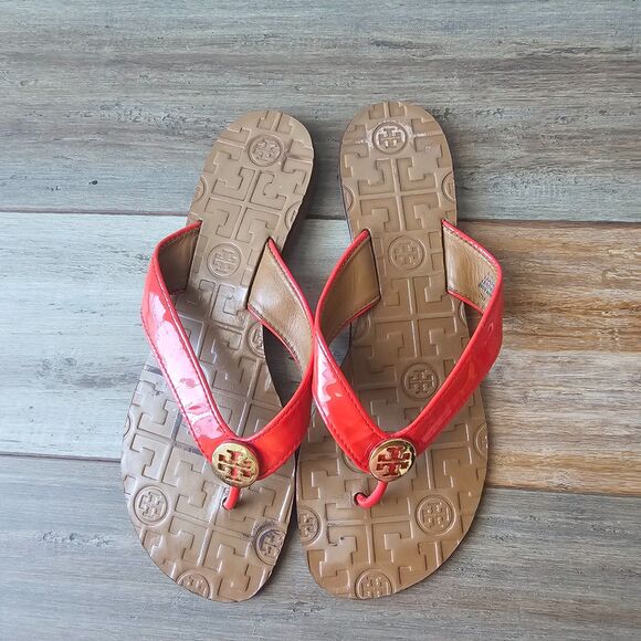 Tory Burch THORA Flip Flops Sandals US 7M Red Patent Leather Logo Made in Brazil - Picture 2 of 7